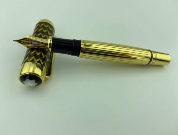 MONTBLANC - J.P. MORGAN LIMITED EDITION, PATRON OF THE ARTS 888 SERIES FOUNTAIN PEN