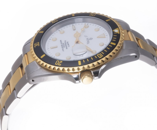 Screenshot 2025-07-24 at 18.01.08 LE MONDE Bicolor Divers´ Watch with White Dial and Black Bezel (3491BIC/21)