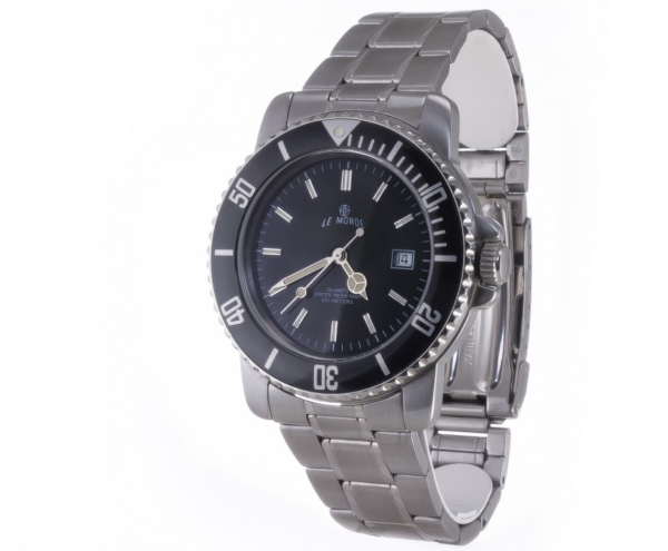 LE MONDE Divers´ Watch with Black Dial and Black Bezel (3189ACC/22)