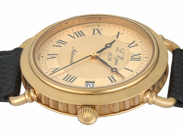 L'EPÉE Gents´ Gold Plated Wristwatch with Golden Sectored Dial and Roman Numerals (L11433PO2)