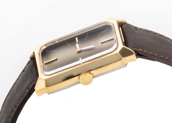 Screenshot 2025-08-01 at 10.57.28 BIFORA Gents´ Gold Plated Wristwatch with Graduated Brown Dial