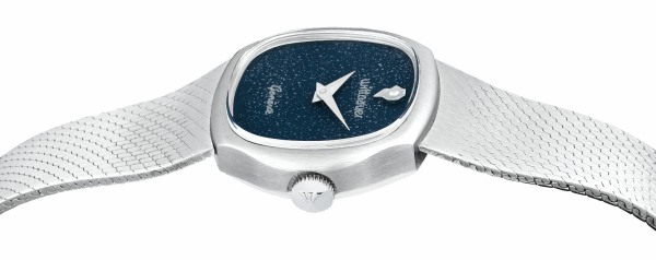 WITTNAUER "Night-Sky" Ladies´Steel Wristwatch with Blue Dial and a Diamond